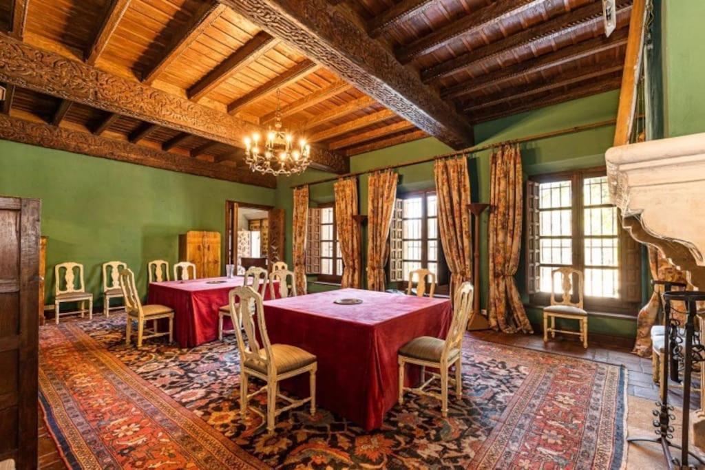 Casa Palacio Puy Du Fou Villa
