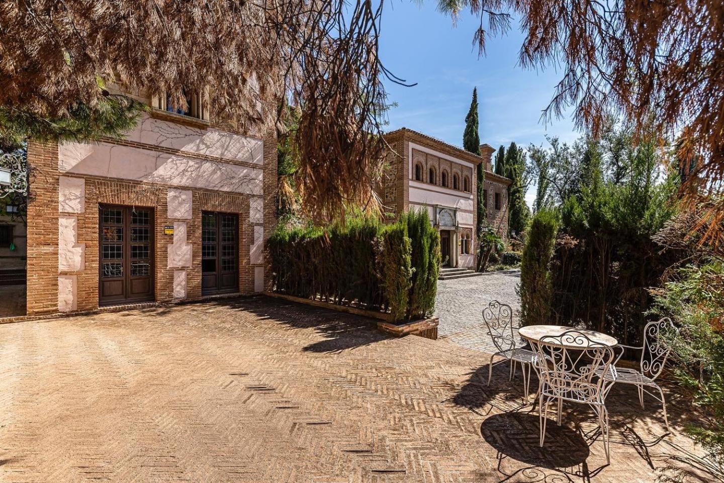 Casa Palacio Puy Du Fou Villa *